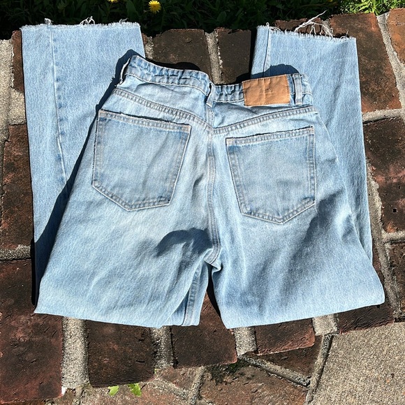 Zara Denim - Zara button fly distressed blue Jeans 
size 4